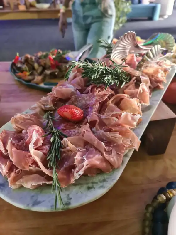 Grazing table and décor by Quench x Como